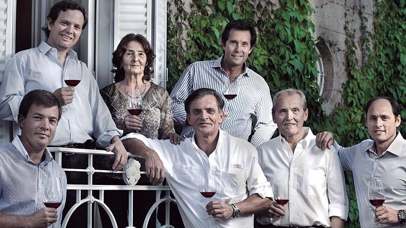 Wina dostępne w Restuaracji Nowy Świat w Bielsku-Białej Butelki wina dostępne w Restauracji Nowy Świat